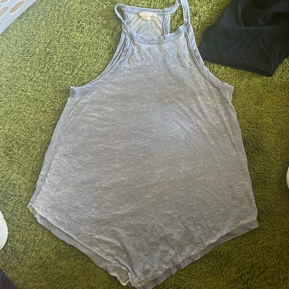 Blue V-shape bottom flowy light tank top great condition